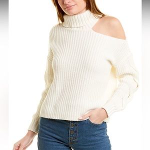 525 America Cutout Turtleneck in Cream